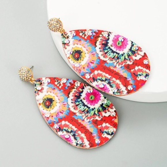 poshwithbon Jewelry - Fashion Pink Floral Rhinestone Water-drop Earrings